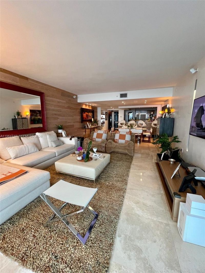 1331 Brickell Bay Dr, Unit 3607, Miami, FL 33131 Photo