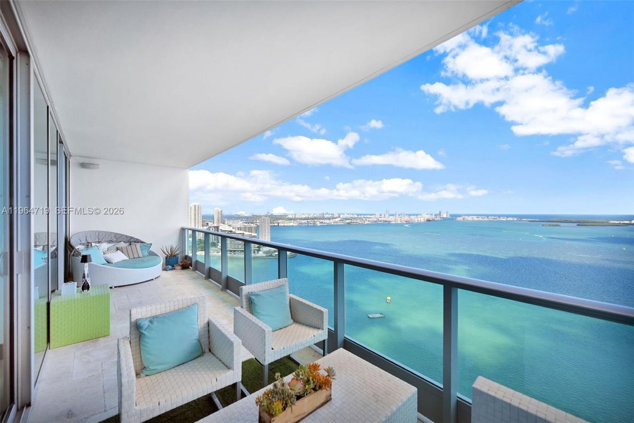 1331 Brickell Bay Dr, Unit 3607, Miami, FL 33131 Photo