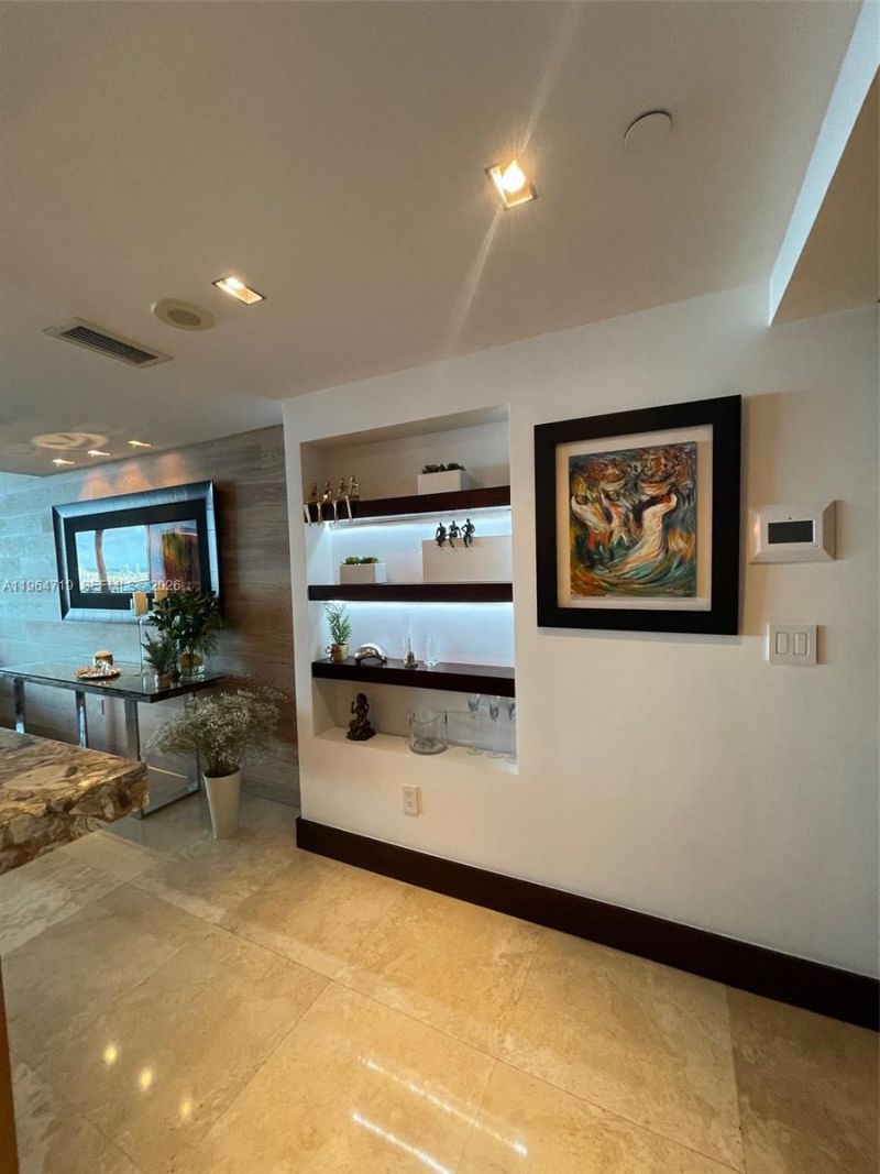1331 Brickell Bay Dr, Unit 3607, Miami, FL 33131 Photo