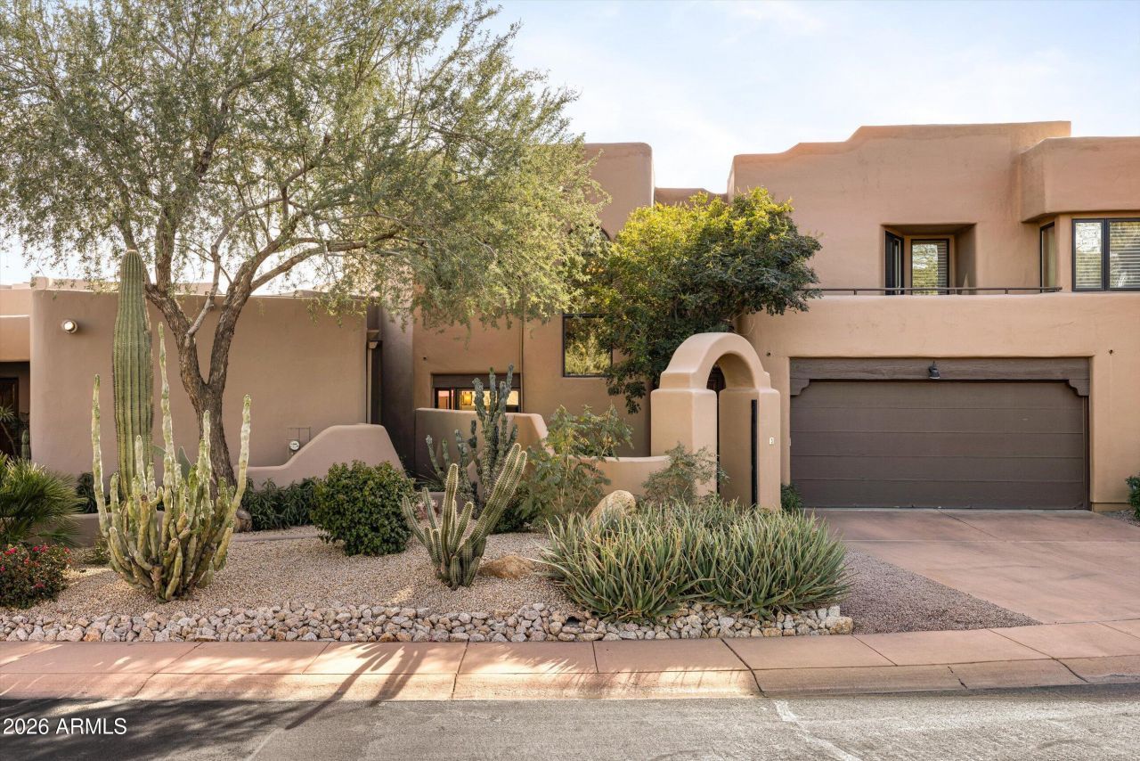 6711 E Camelback Road, Unit 3, Scottsdale, AZ 85251 Main Photo