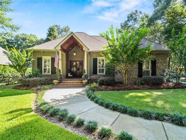105 Woodcove Drive, Fairhope, AL 36532