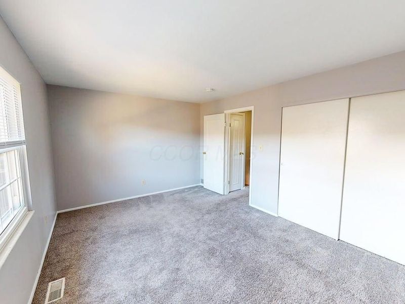 4723 Tarryton Court S, Unit 14E, Columbus, OH 43228 Photo 19