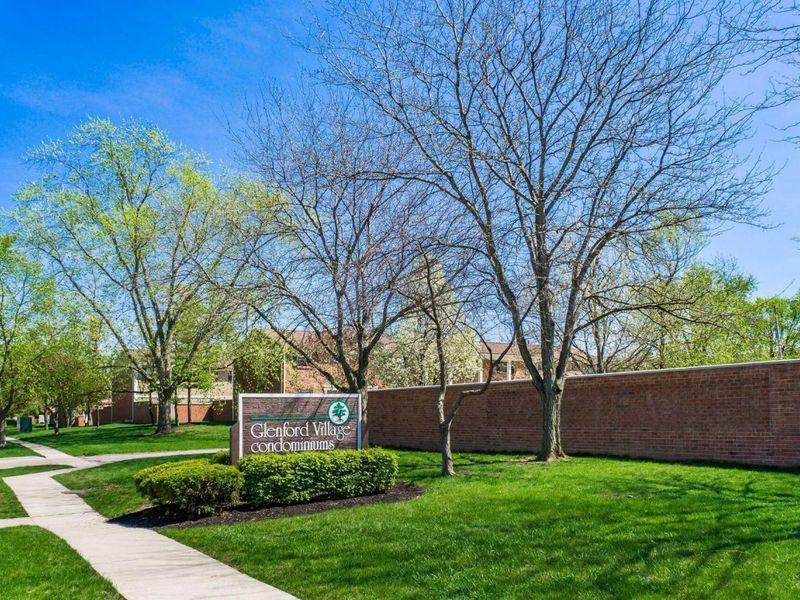 4723 Tarryton Court S, Unit 14E, Columbus, OH 43228 Photo 28