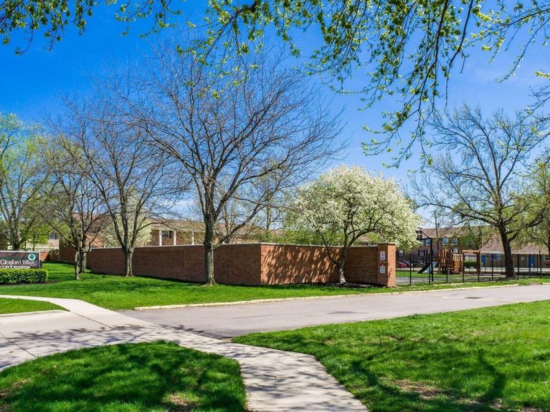 4723 Tarryton Court S, Unit 14E, Columbus, OH 43228 Photo 29