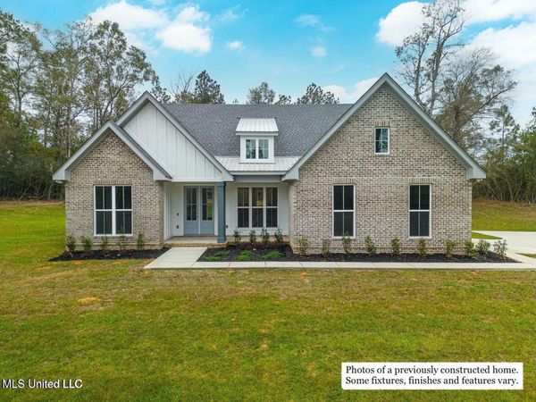 97 Clear Lake Road, Perkinston, MS 39573