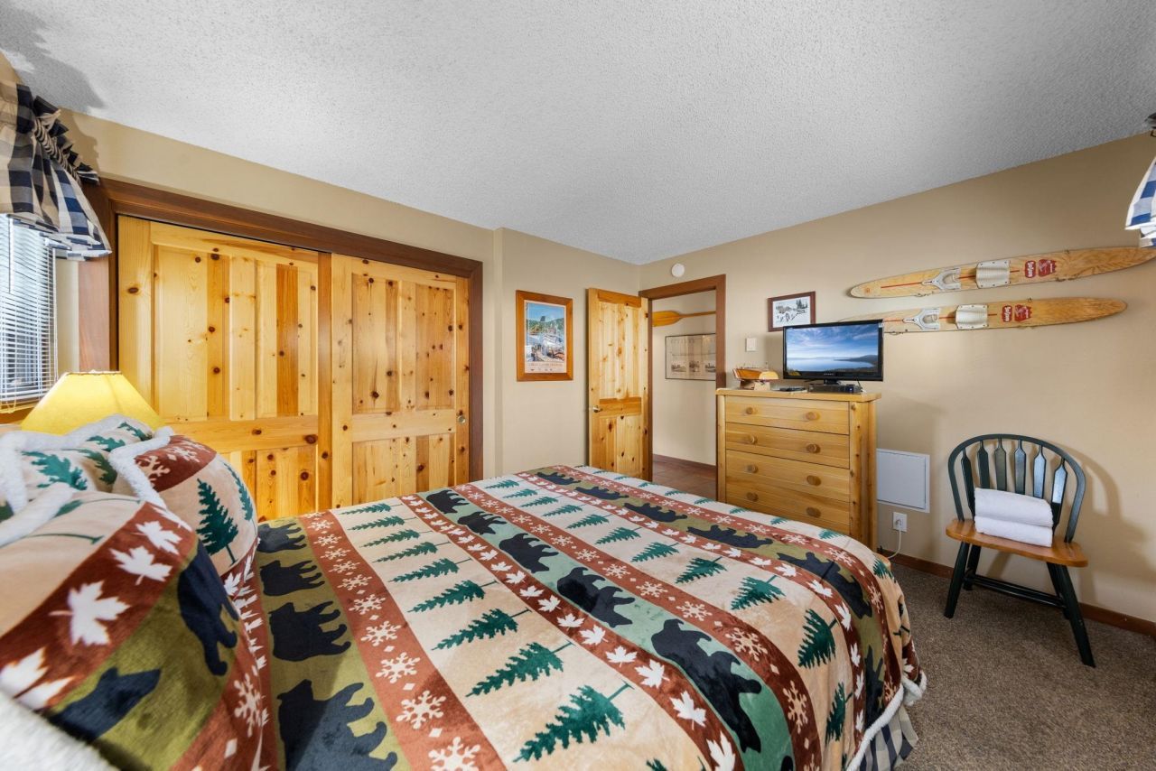 270 North Lake Boulevard, Tahoe City, CA 96145 Photo