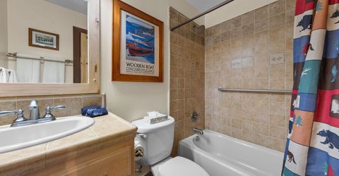 270 North Lake Boulevard, Tahoe City, CA 96145 Photo