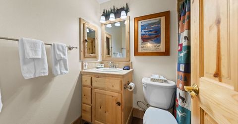 270 North Lake Boulevard, Tahoe City, CA 96145 Photo