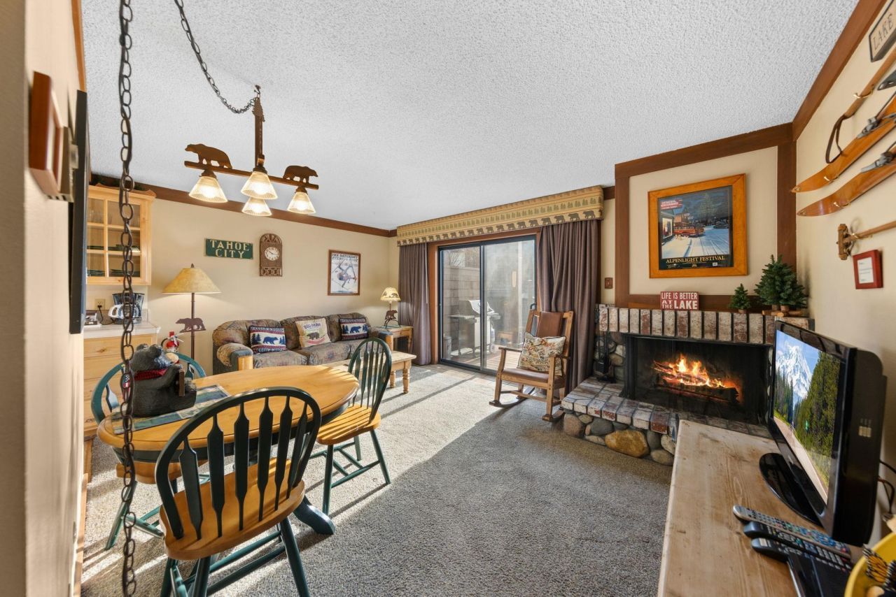 270 North Lake Boulevard, Tahoe City, CA 96145 Photo