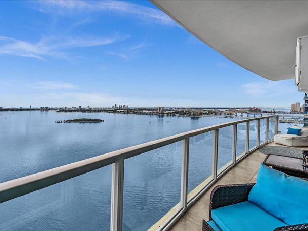 665 NE 25th St, Unit 2403, Miami, FL 33137