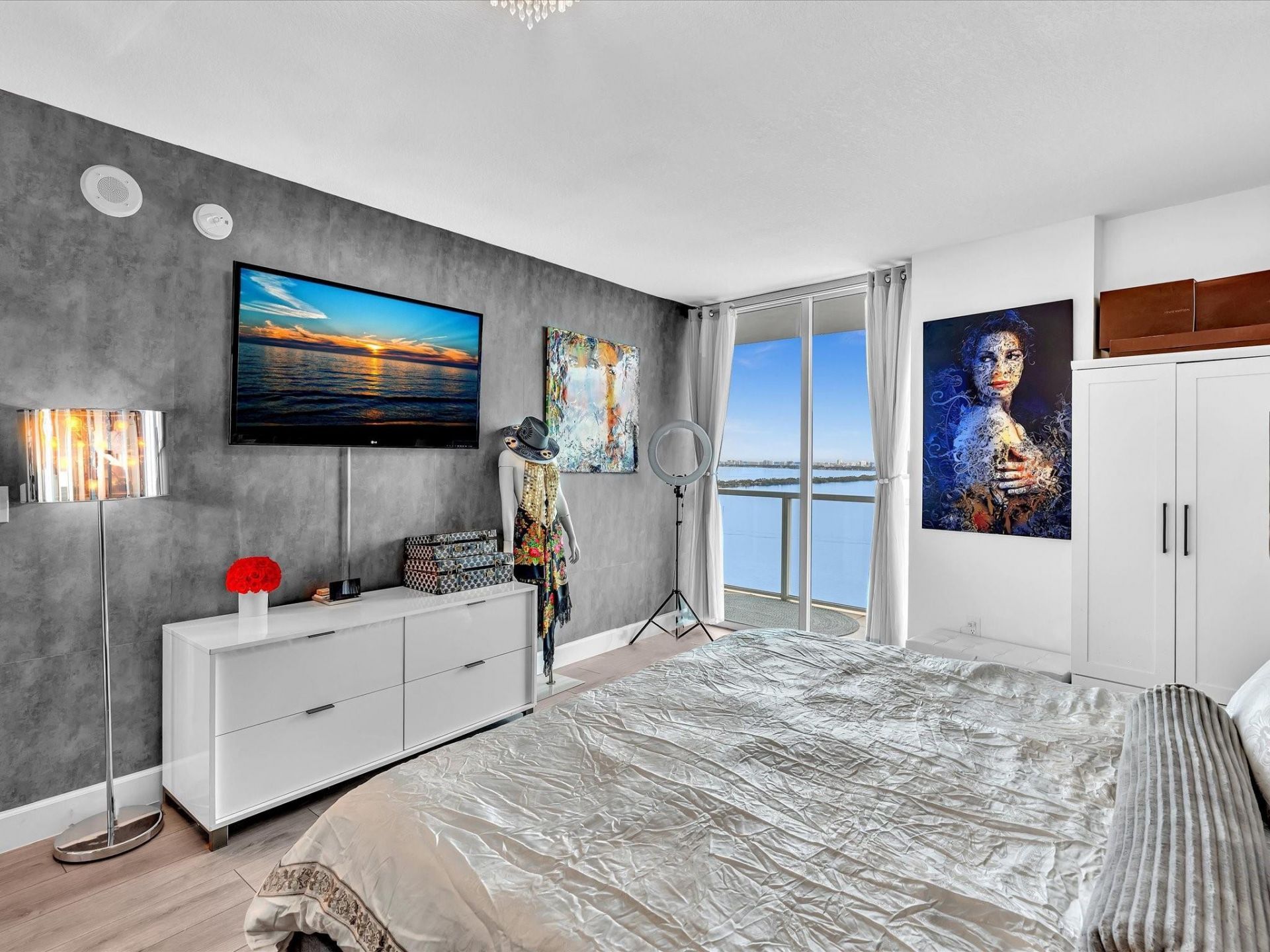 665 NE 25th Street, Unit 2403, Miami, FL 33137 Photo