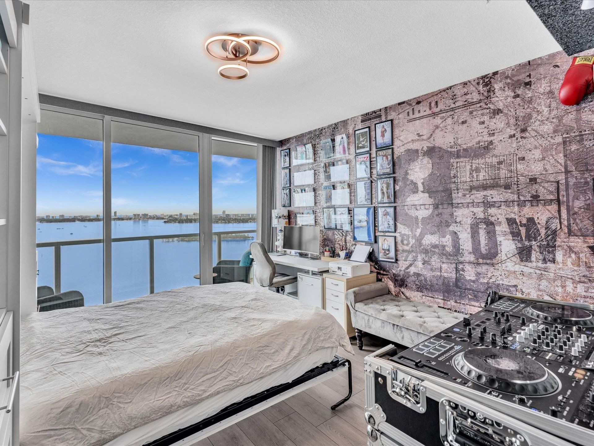 665 NE 25th Street, Unit 2403, Miami, FL 33137 Photo