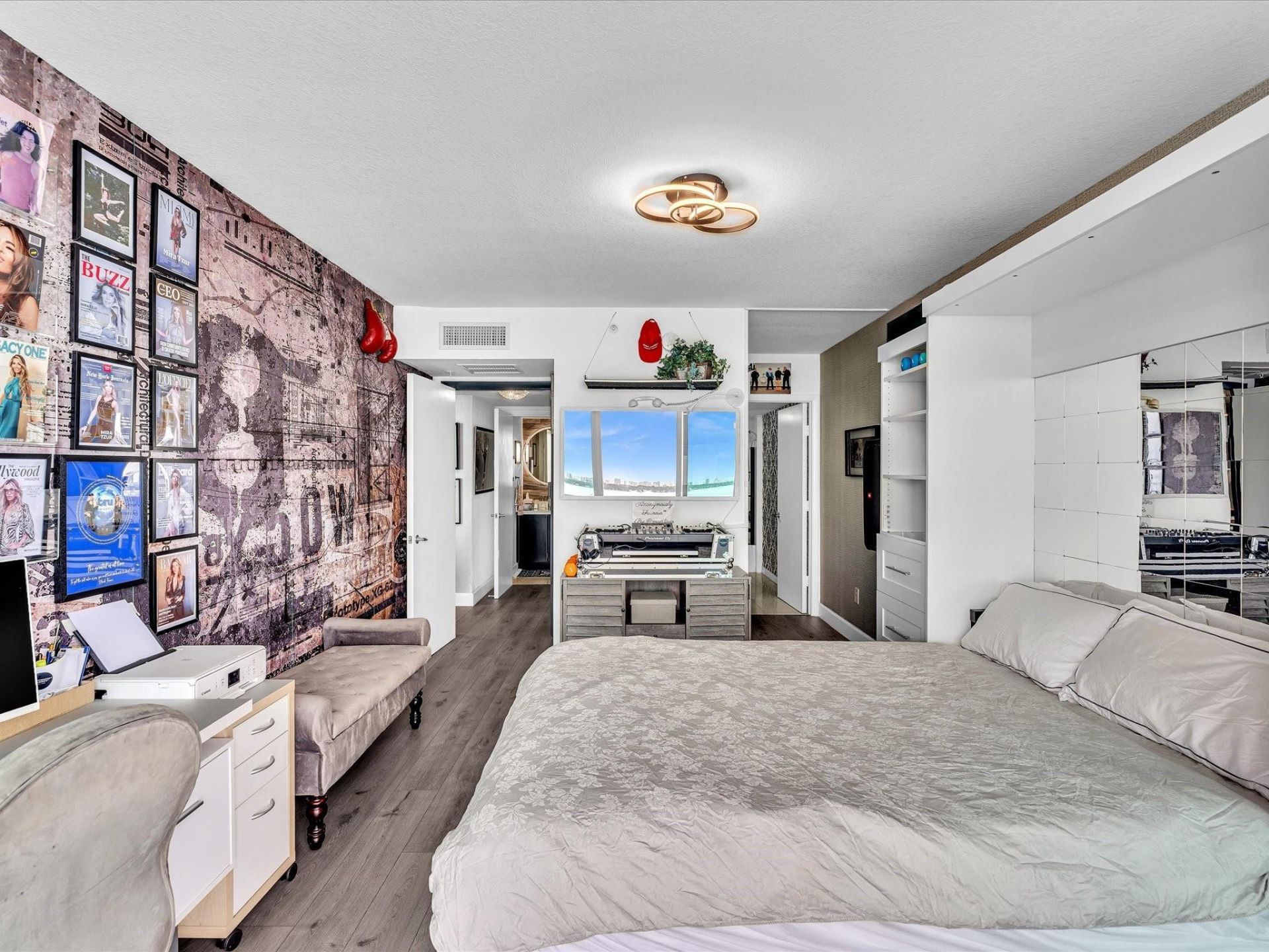 665 NE 25th Street, Unit 2403, Miami, FL 33137 Photo