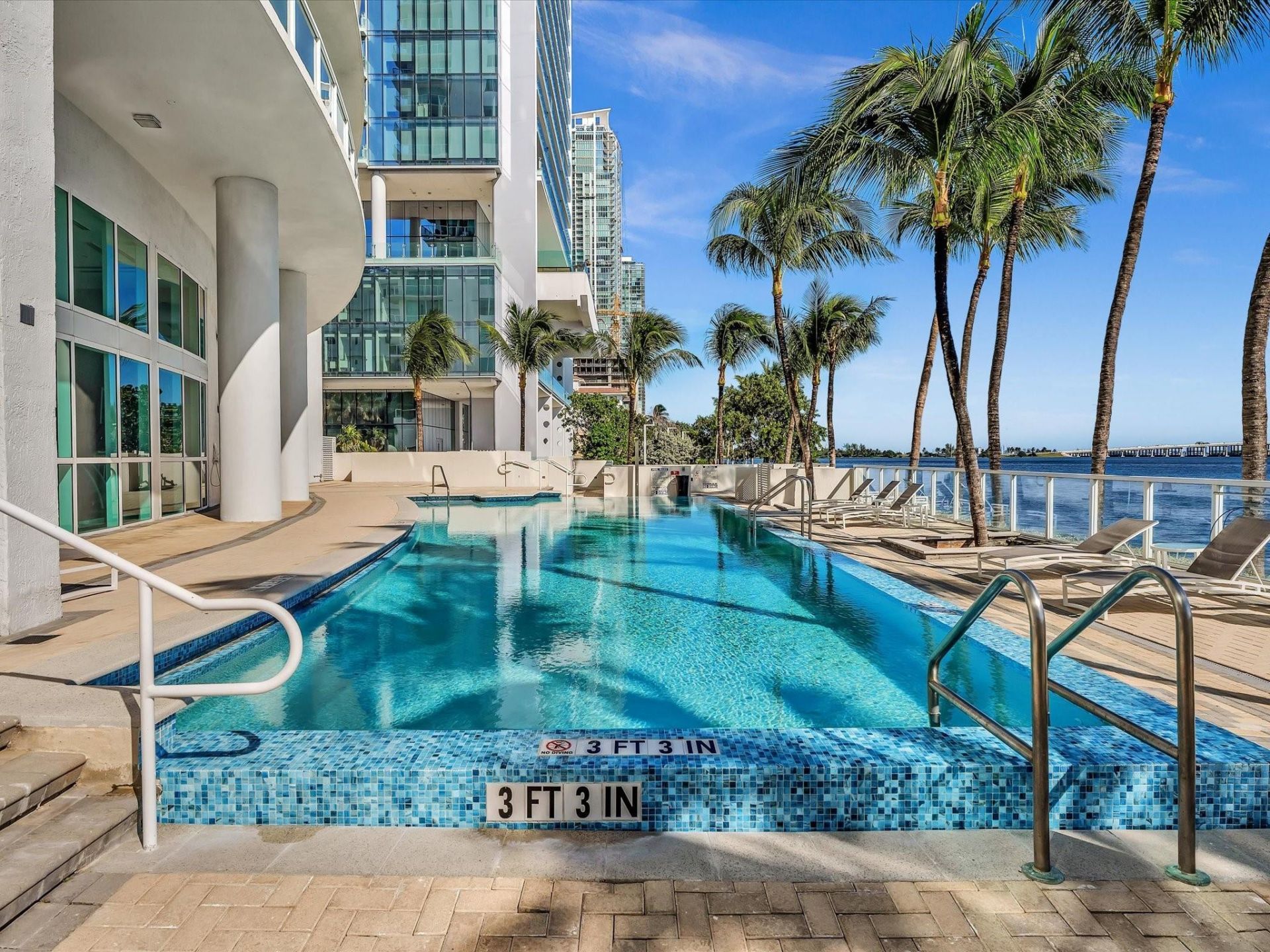 665 NE 25th Street, Unit 2403, Miami, FL 33137 Photo