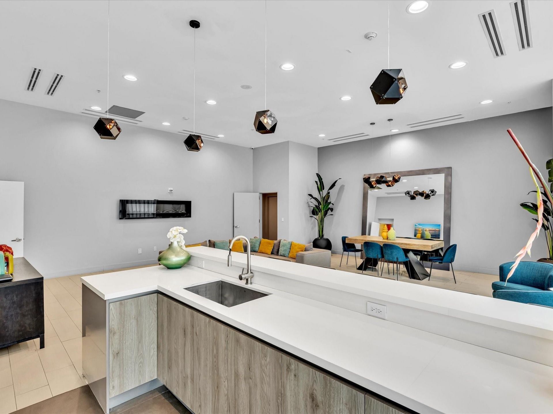 665 NE 25th Street, Unit 2403, Miami, FL 33137 Photo