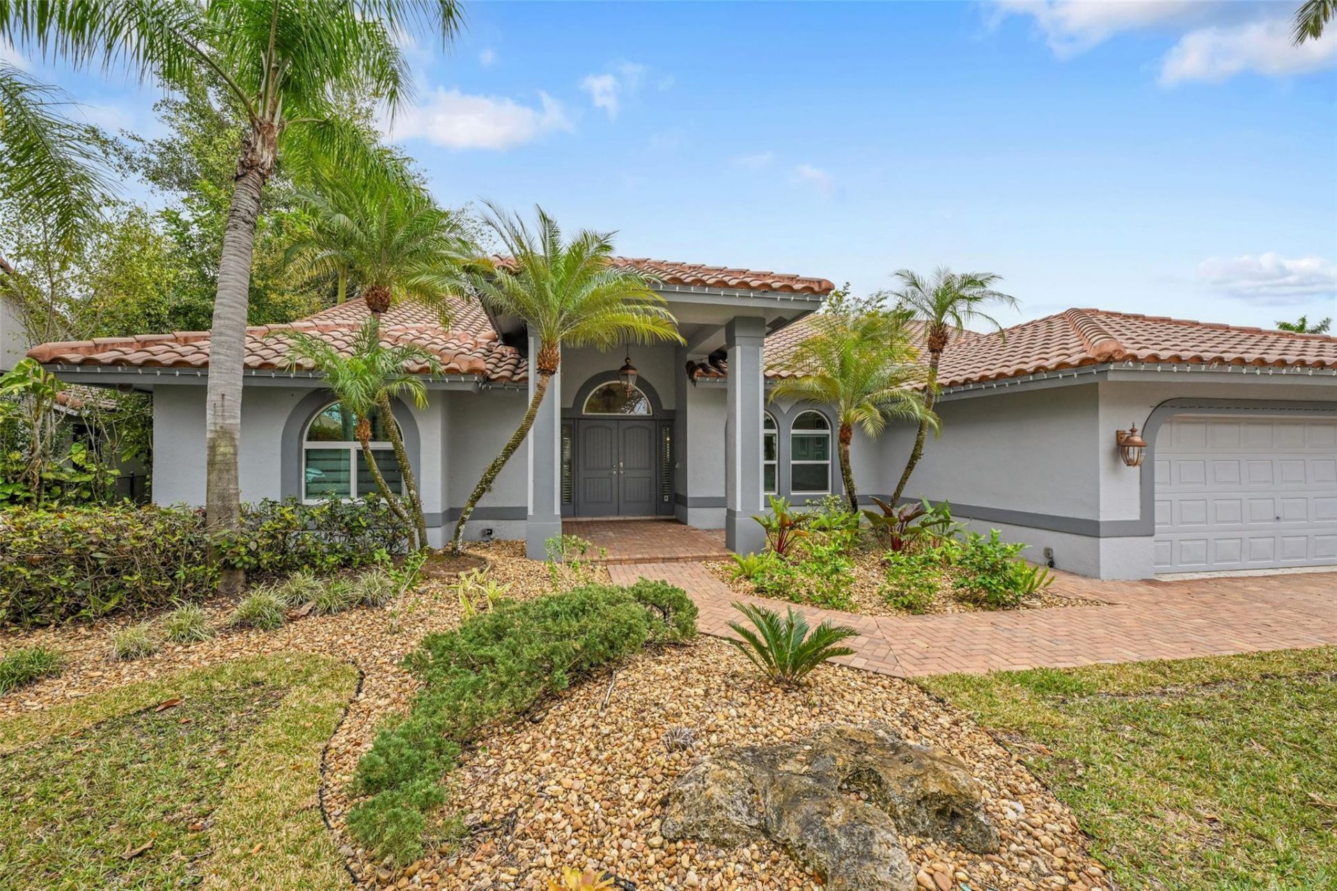 4911 NW 103rd Avenue, Coral Springs, FL 33076 Photo