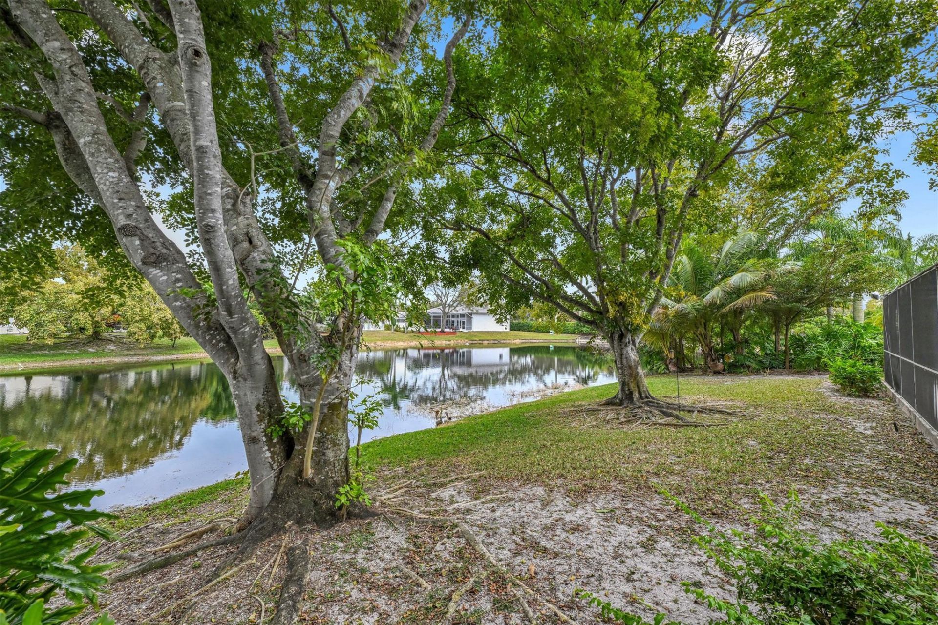 4911 NW 103rd Avenue, Coral Springs, FL 33076 Photo