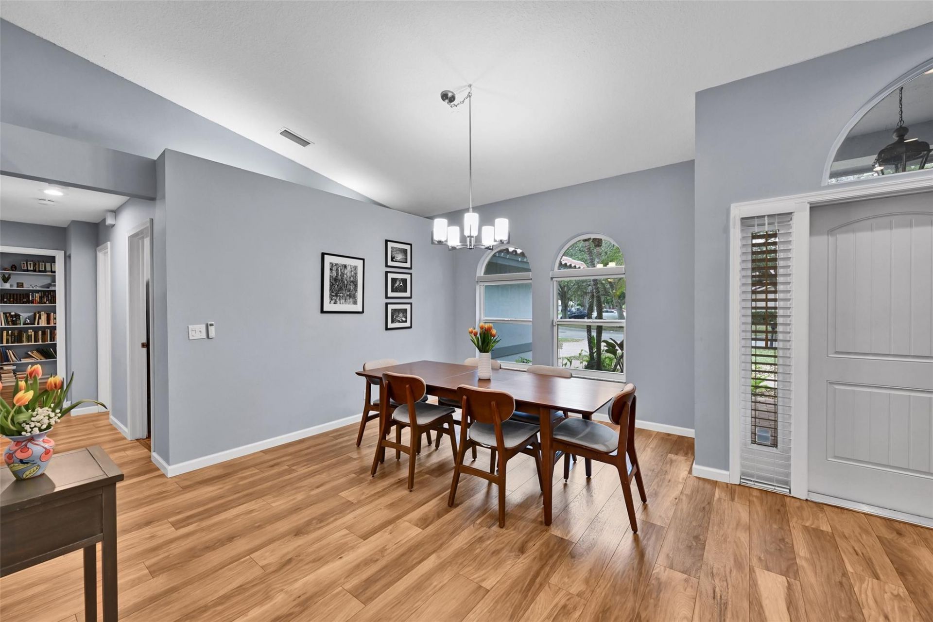 4911 NW 103rd Avenue, Coral Springs, FL 33076 Photo