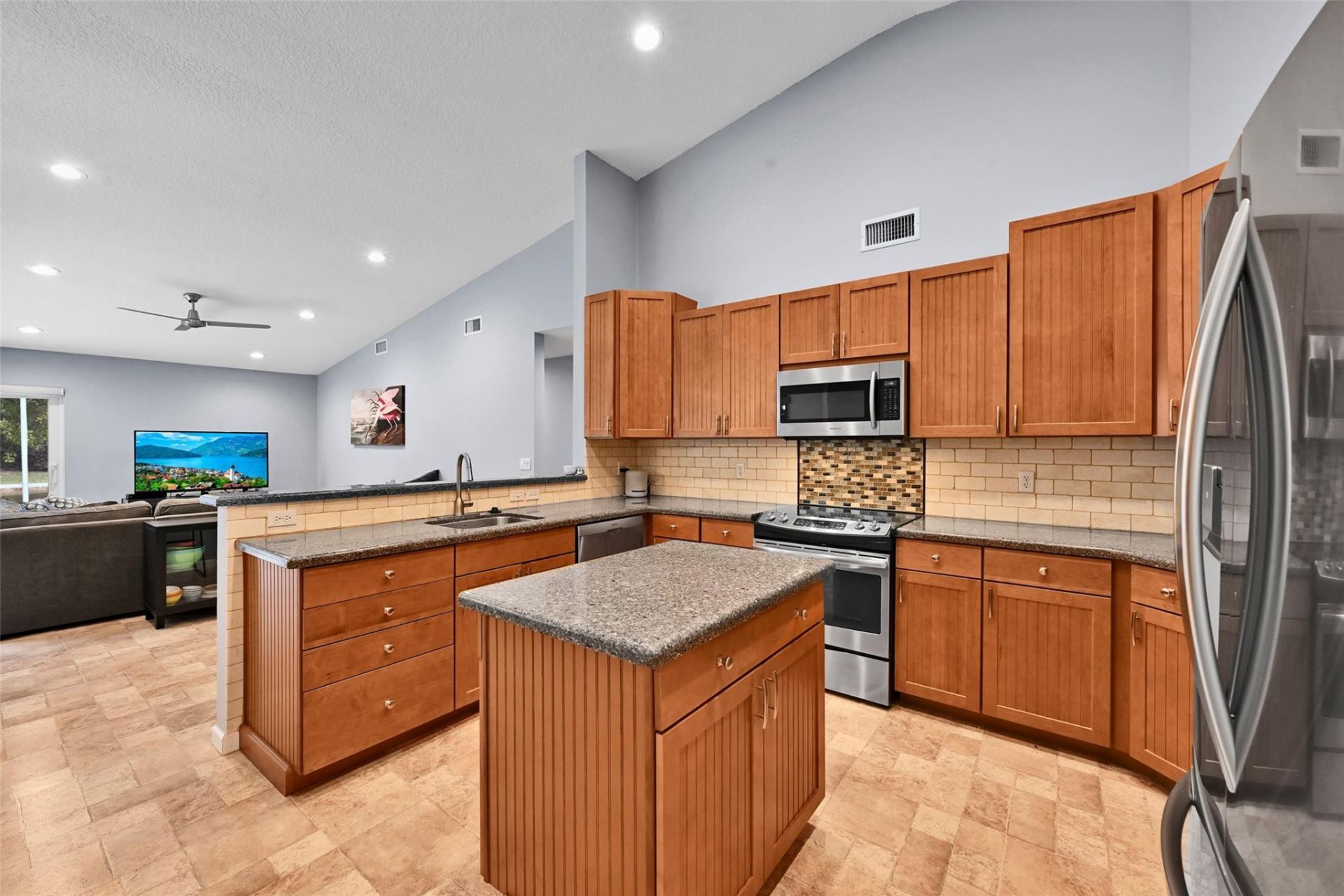 4911 NW 103rd Avenue, Coral Springs, FL 33076 Photo