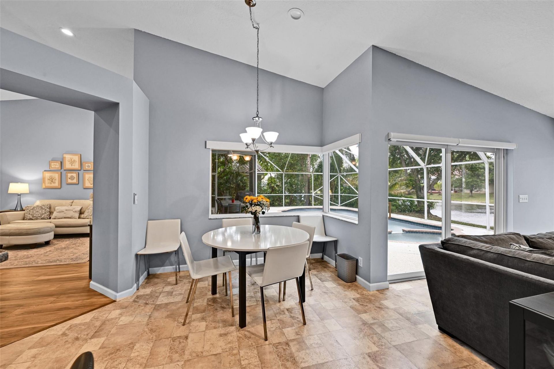 4911 NW 103rd Avenue, Coral Springs, FL 33076 Photo