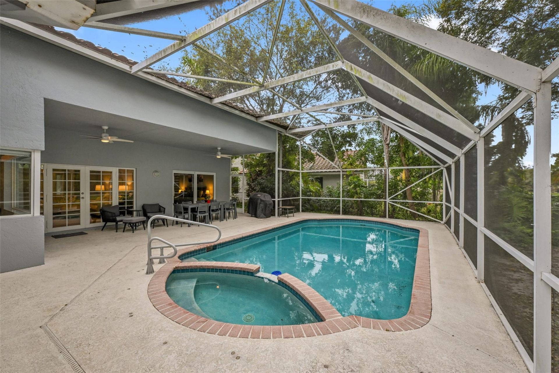 4911 NW 103rd Avenue, Coral Springs, FL 33076 Photo