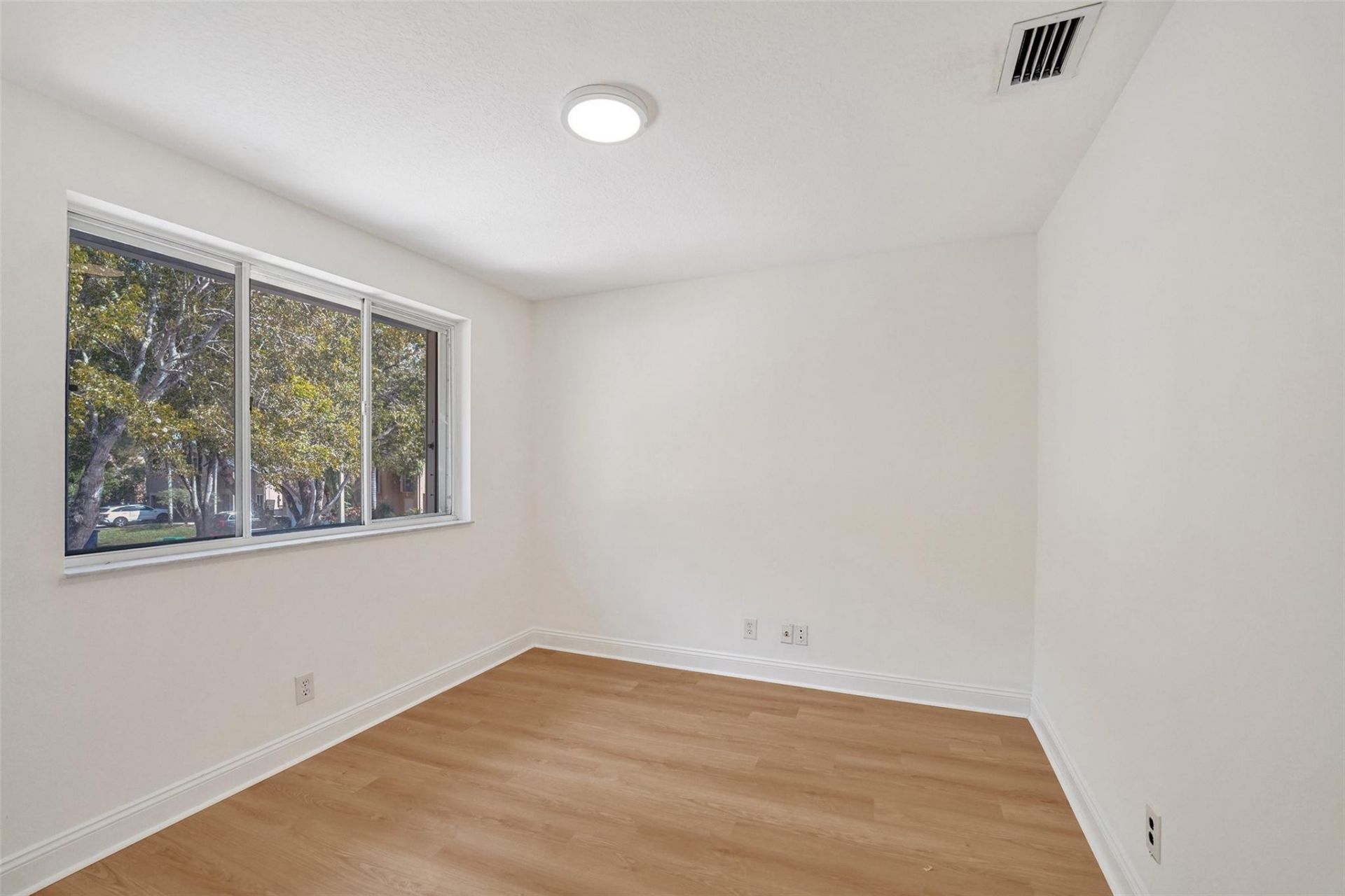 11208 Rhapsody Road, Hollywood, FL 33026 Photo