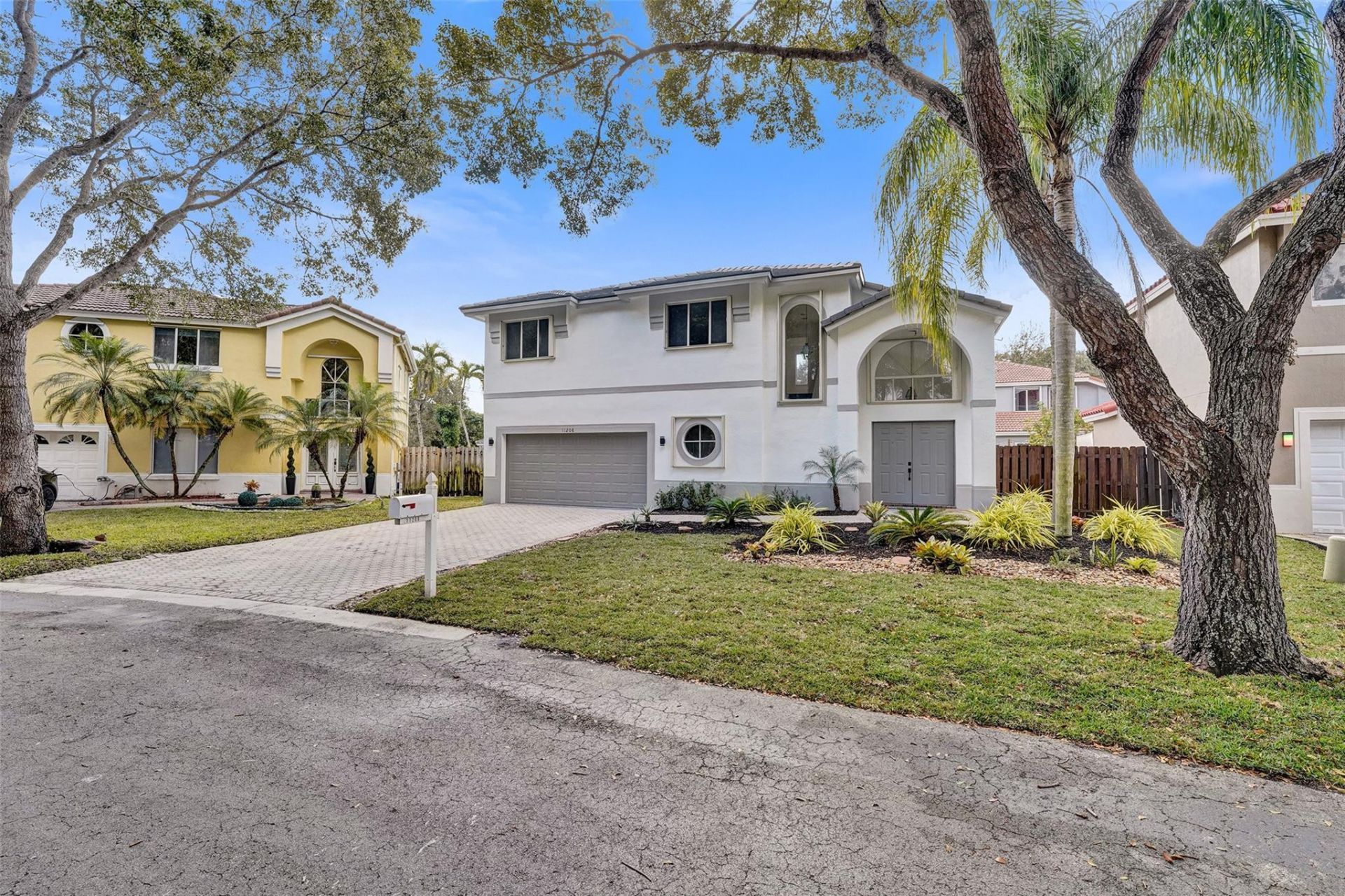 11208 Rhapsody Road, Hollywood, FL 33026 Photo