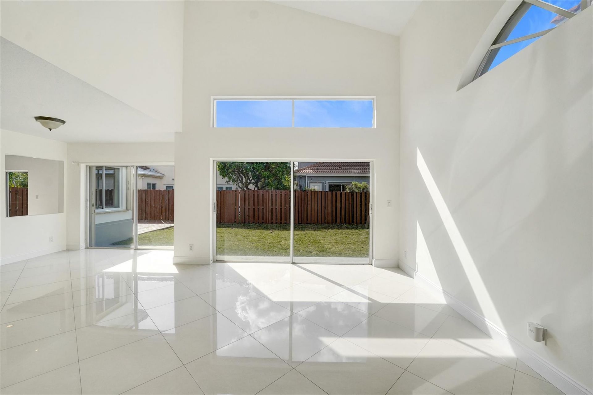 11208 Rhapsody Road, Hollywood, FL 33026 Photo