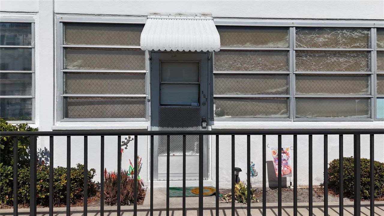 5150 10th Avenue N, Unit 107, Saint Petersburg, FL 33710 Photo