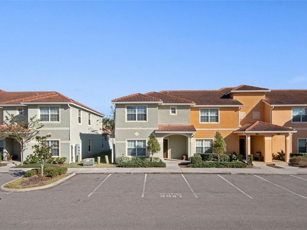 2947 BANANA PALM DRIVE, KISSIMMEE, FL 34747