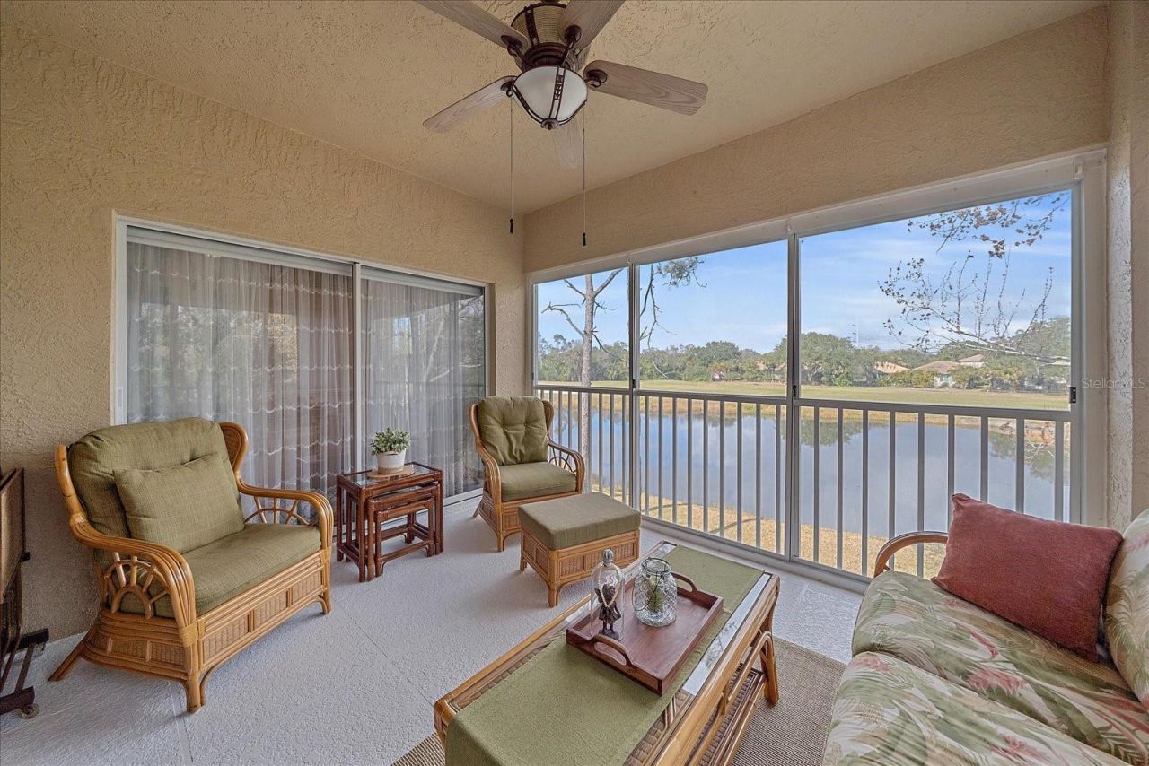 6334 Grand Oak Circle, Unit 203, Bradenton, FL 34203 Photo
