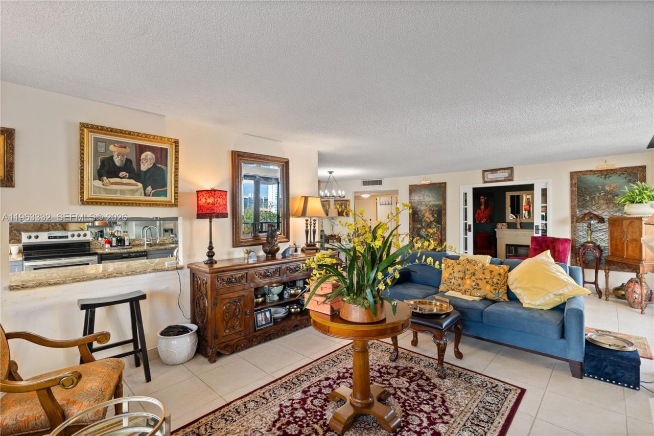 18151 NE 31st Ct, Unit 701, Aventura, FL 33160 Photo