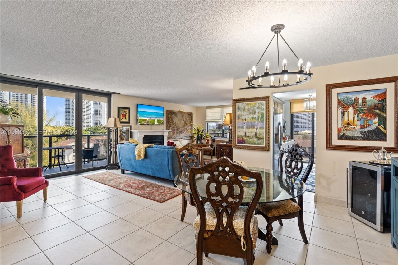 18151 NE 31st Ct, Unit 701, Aventura, FL 33160 Photo