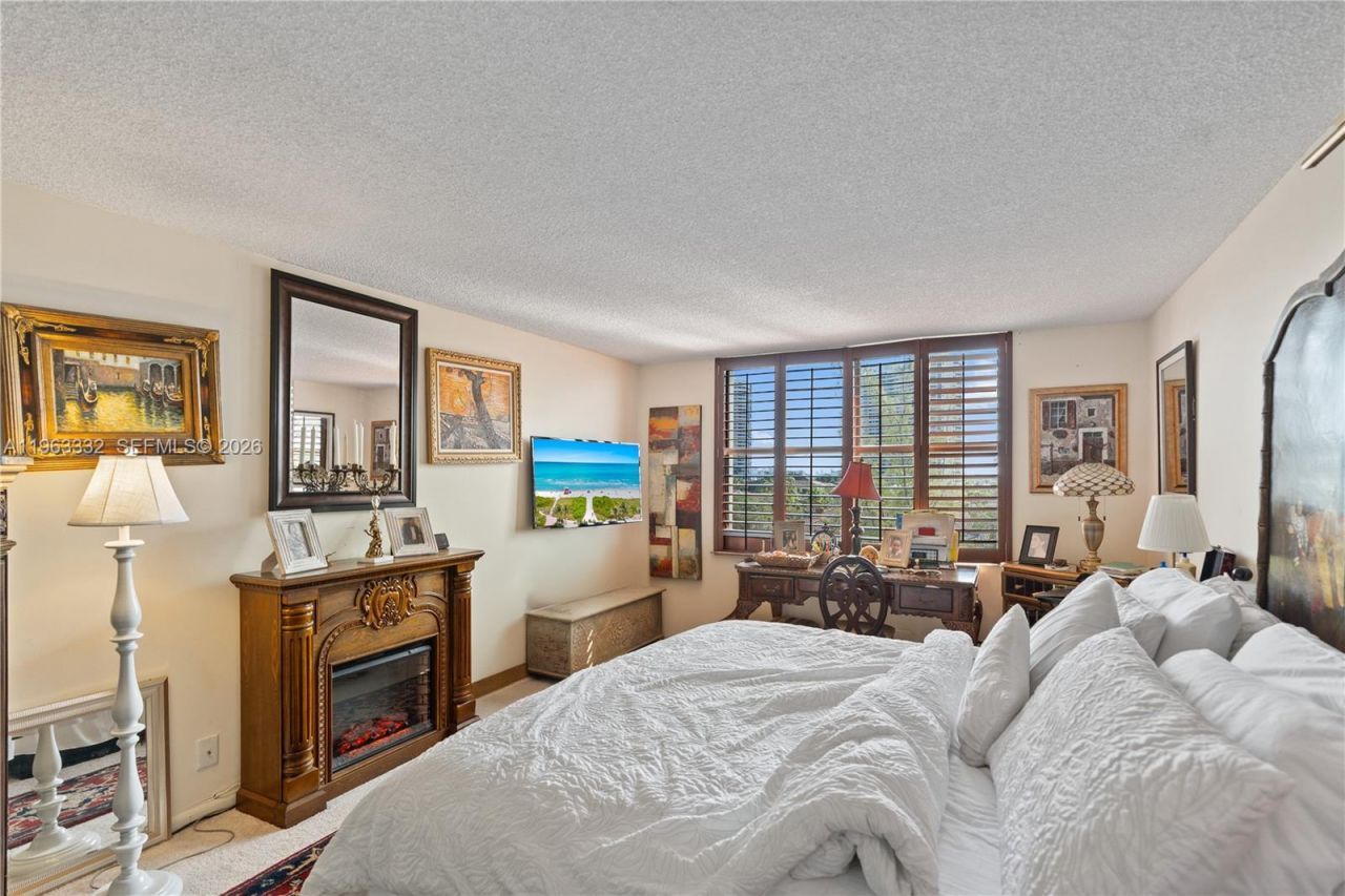 18151 NE 31st Ct, Unit 701, Aventura, FL 33160 Photo