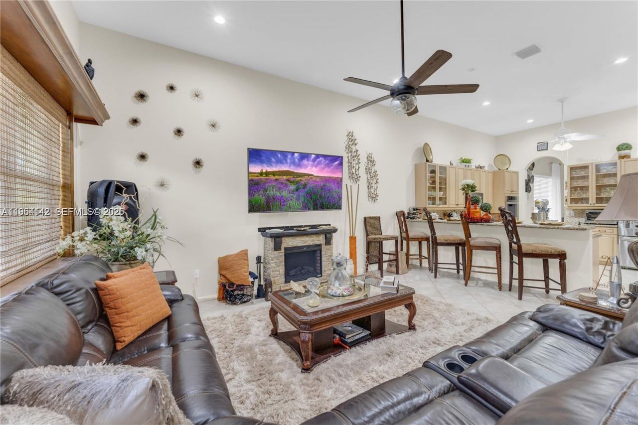 7651 Via Grande, Boynton Beach, FL 33437 Photo