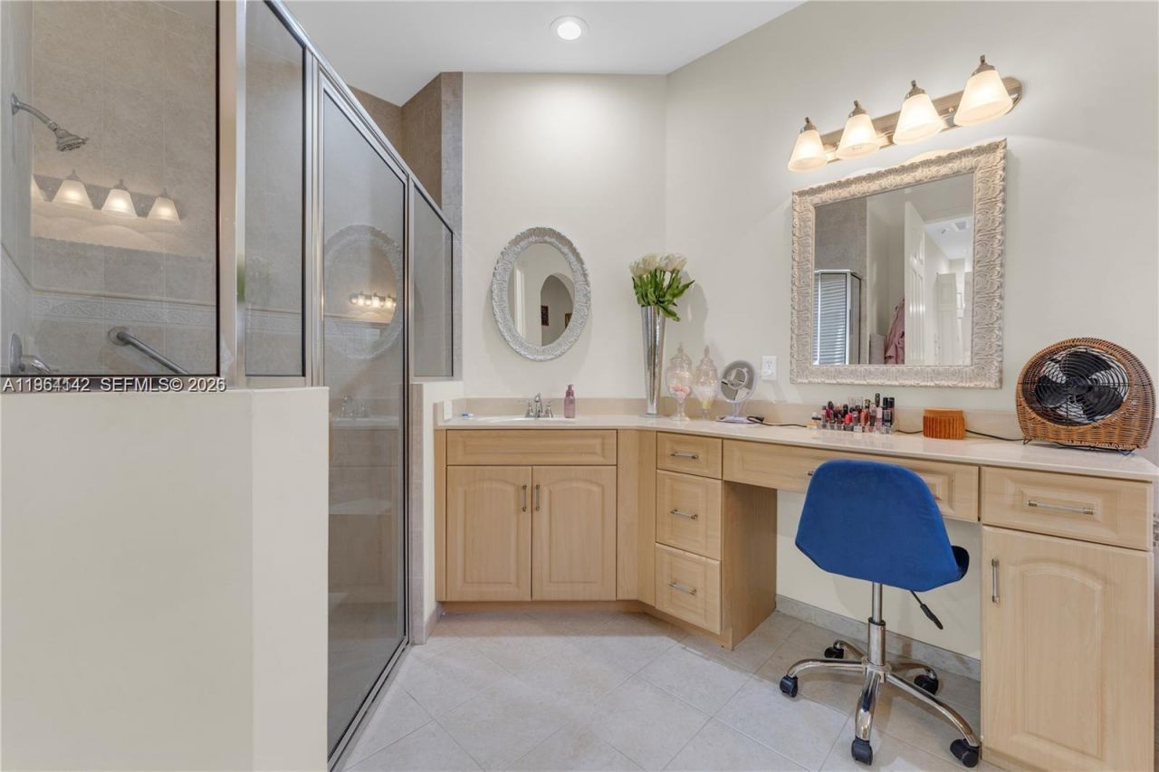 7651 Via Grande, Boynton Beach, FL 33437 Photo