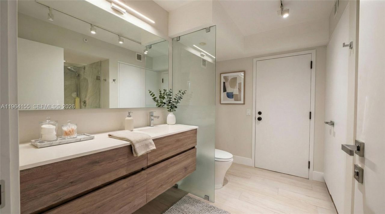 170 Ocean Lane Dr , Unit 403, Key Biscayne, FL 33149 Photo