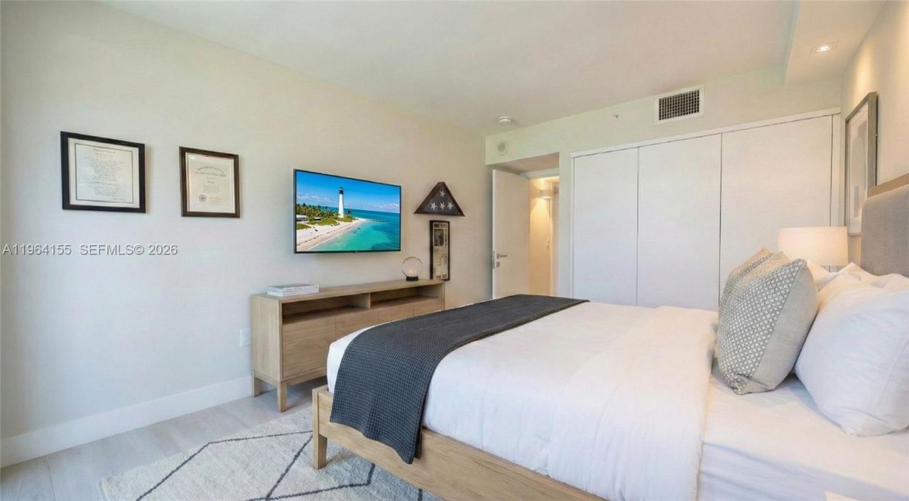 170 Ocean Lane Dr , Unit 403, Key Biscayne, FL 33149 Photo