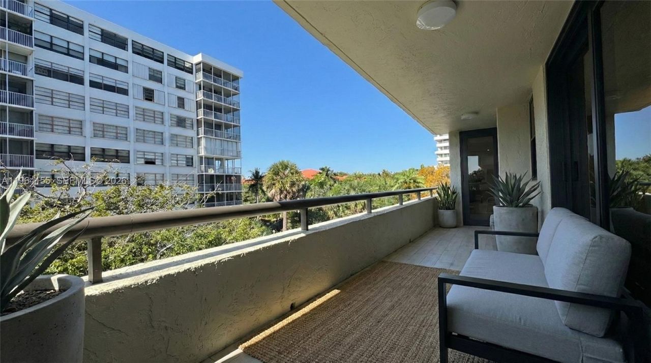 170 Ocean Lane Dr , Unit 403, Key Biscayne, FL 33149 Photo