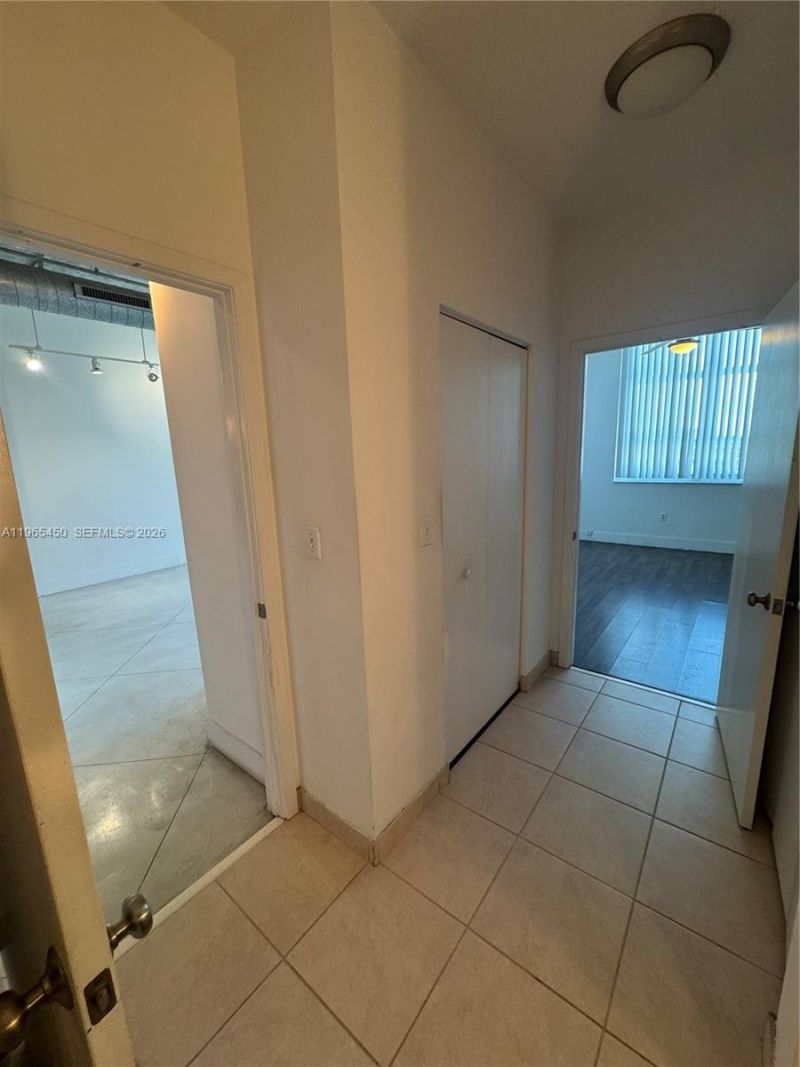 2001 Biscayne Blvd, Unit 2621, Miami, FL 33137 Photo