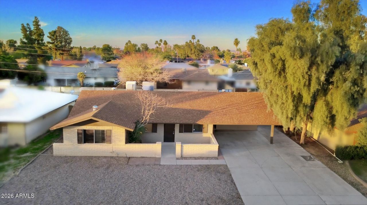 2924 W Myrtle Avenue, Phoenix, AZ 85051 Main Photo