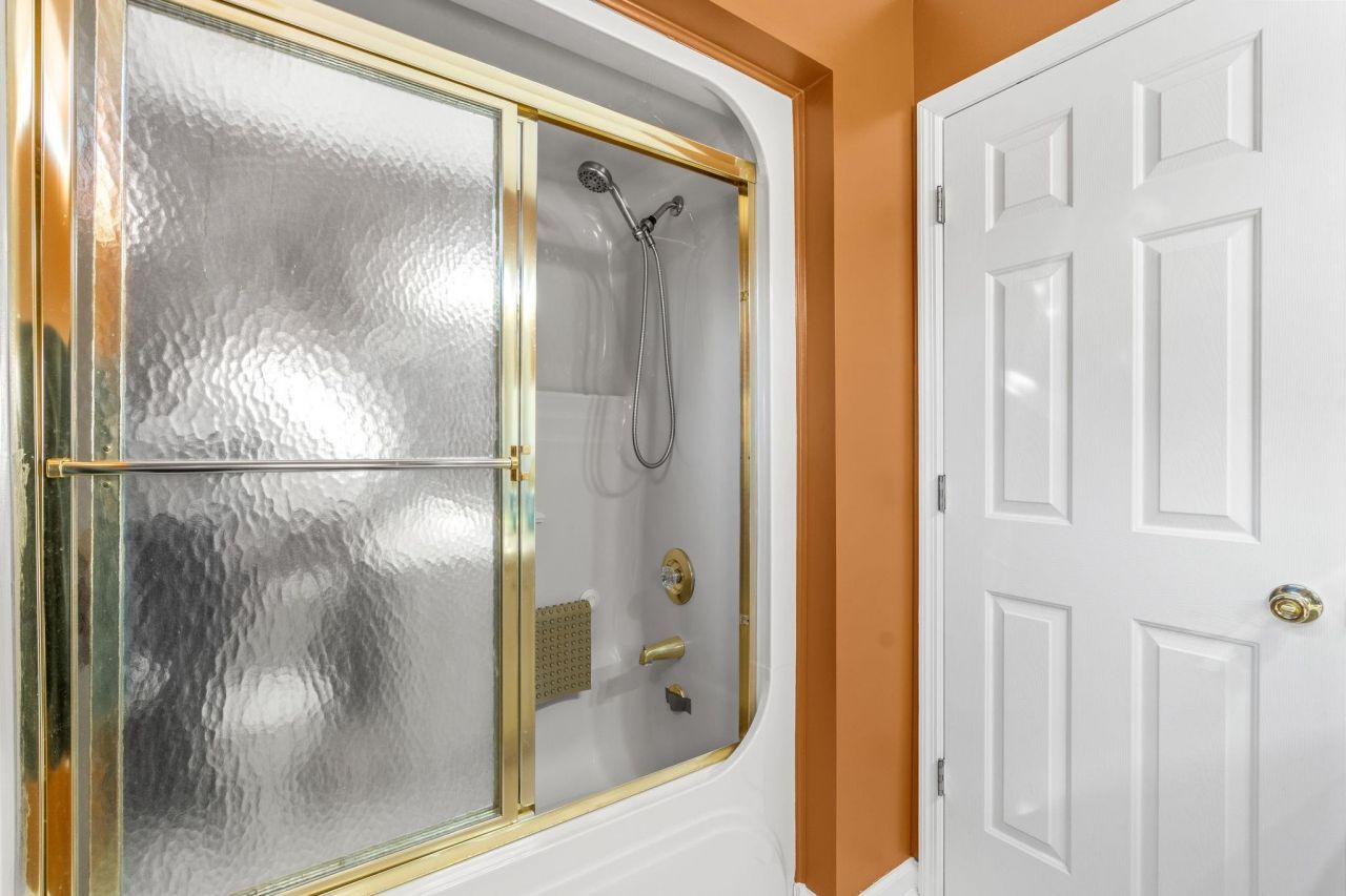 2212 Franklin Circle Photo 19