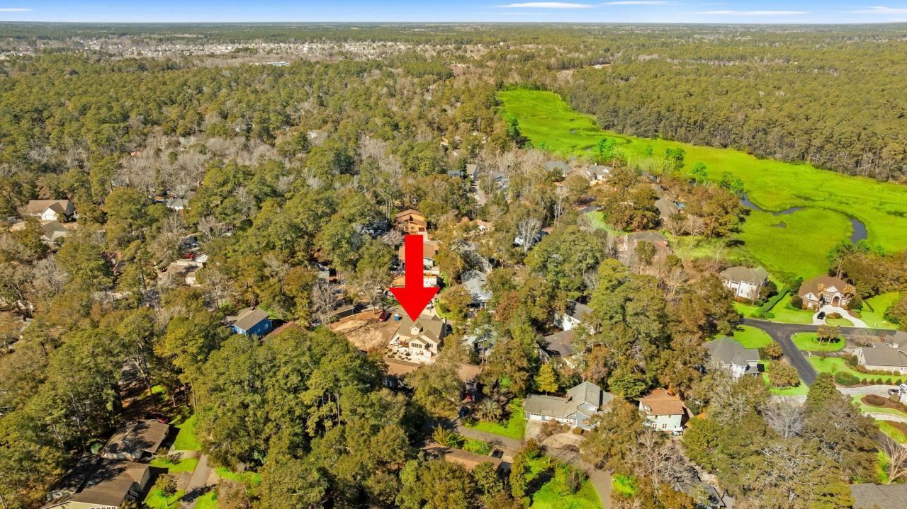 2212 Franklin Circle Photo 2