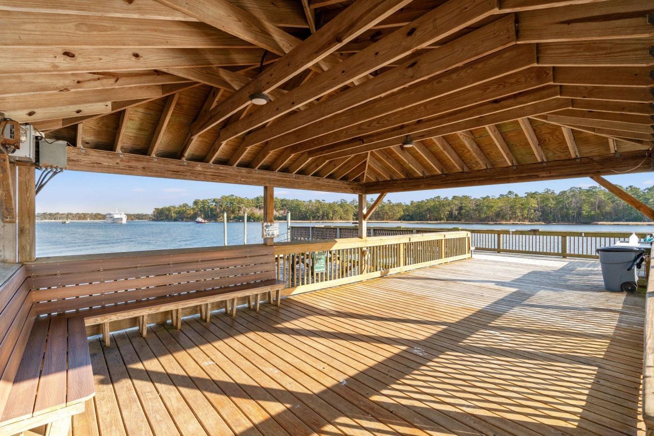 2212 Franklin Circle Photo 30