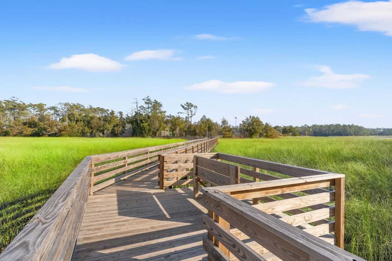 2212 Franklin Circle Photo 31