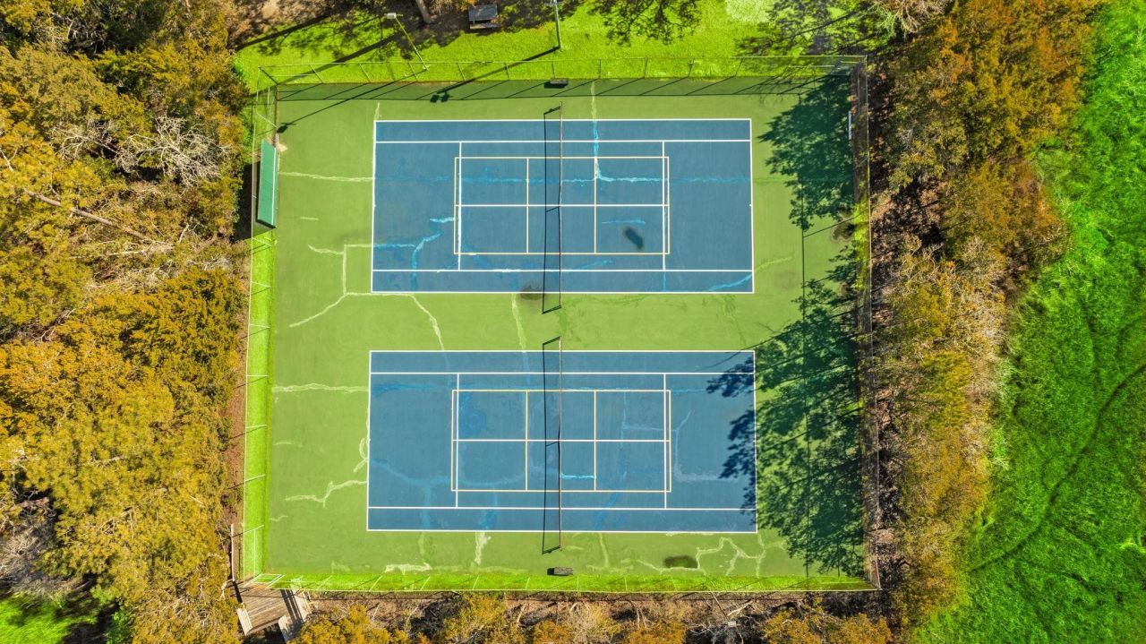 2212 Franklin Circle Photo 33