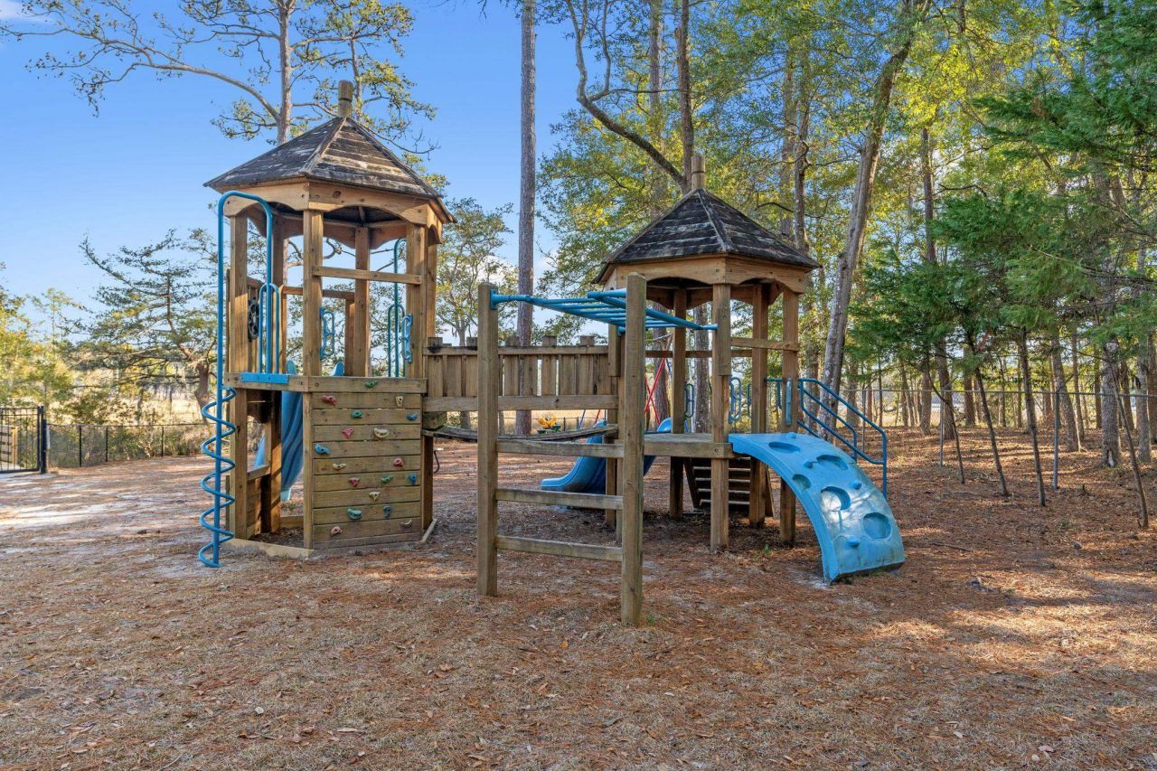 2212 Franklin Circle Photo 39