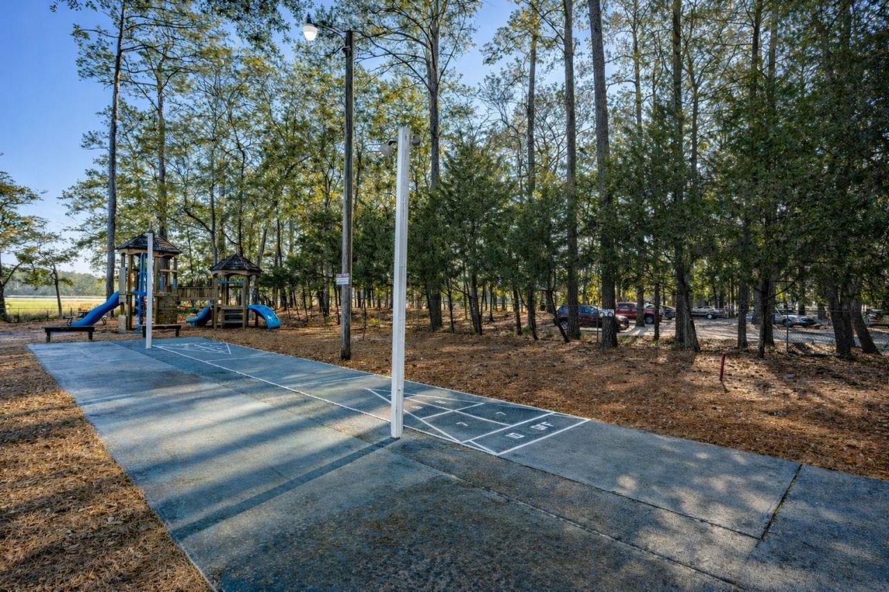 2212 Franklin Circle Photo 40