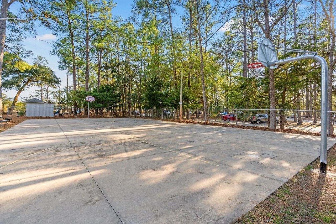 2212 Franklin Circle Photo 41