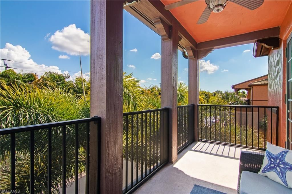 8993 Cambria Cir, Unit 1907, Naples, FL 34113 Photo